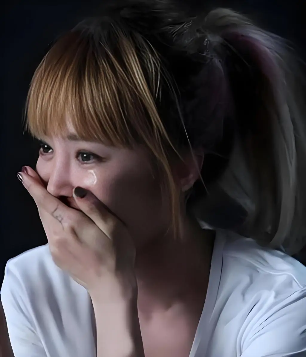 日本经典电影《黑色的皮肤上哭泣的女人》高清完整版在线观看-《黑色的皮肤上哭泣的女人》全集资源下载免费观看无广告-星空影院HD中字