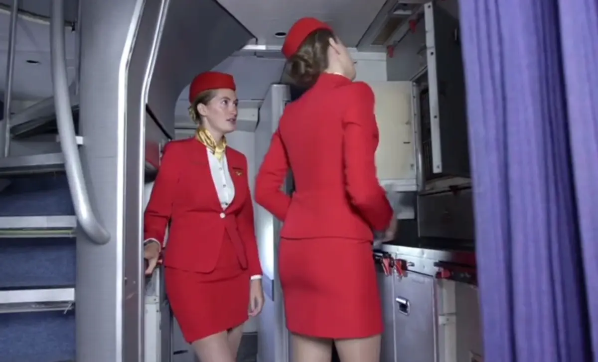 《法国空姐2019(多塞尔航空)》电影在线观看-《法国空姐》HD高清完整版免费播放-法国空姐2019无删减版手机观看全集