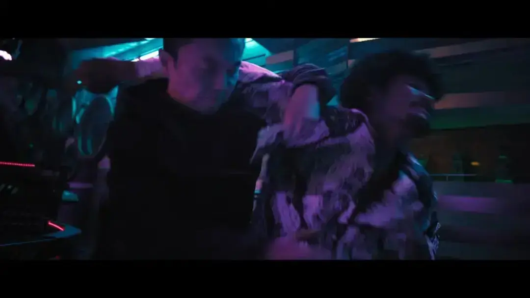 《火遮眼》HD高清完整版在线观看-谢苗主演动作片《火遮眼》无删减中字资源-1080P画质免费播放