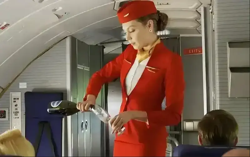 《法国航空》法国电影高清完整版在线观看-《法国航空》1080P原声中字无删减-免费高清在线播放